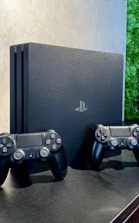 کنسول Ps4 Pro کپیخور اروپا 7216 دو دسته + 24 بازی