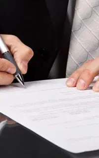 همکار اداری خانم