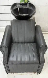 سرشور آرایشگاه