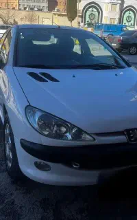 فروش پژو۲۰۶sdصندوقدار