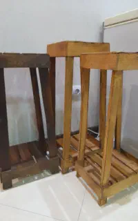 سلام ۴ عدد پایه گلدان بفروش میرسد