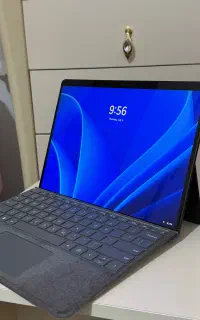 سرفیس پرو 8 مدل i7 رم 16 حافظه 512