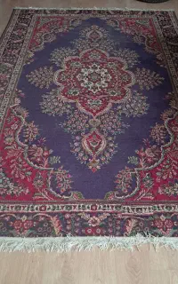 فرش دستبافت قدیمی