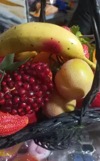 میوه های مصنوعی در محدوده کارمندان زیر قیمت بازار