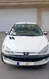206 تیپ V8 بدون رنگ مدل ۹۴ شاسی سالم