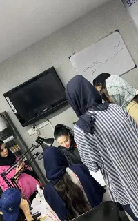 خدمات ناخن و مژه ۲۰۰ تومن  مدل (تضمینی)