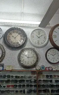 ساعت دیواری