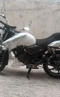 اپاچی۱۸۰