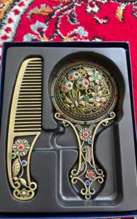 اینه و شانه
