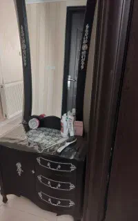 آینه و کنسول