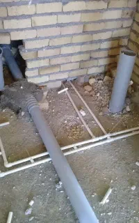 لوله کشی آب وفاضلاب