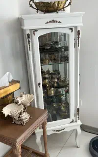 ویترین   جمع وجور و‌کم جا