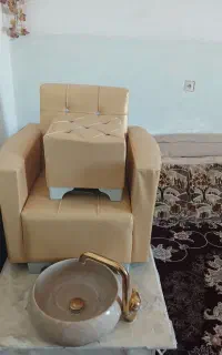 چند قلم جنس بفروش میرسد