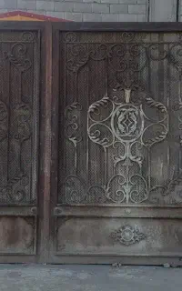 درب پارکینگ دوتیکه  ویا درب باغی    ۳۱۰×۲۴۰