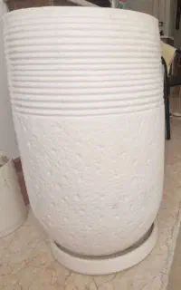 گلدان سفالی