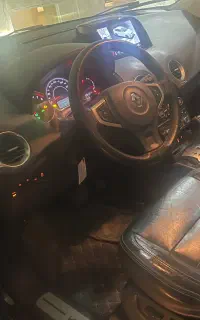رنو کولیوس مدل ۲۰۱۵ مشکی کارکرد ۱۵۸ هزار کیلومتر