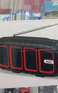 اسپیکر مدل max