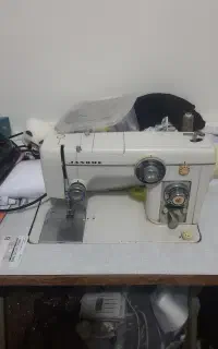 چرخ خیاطی ژانومه ۷میل