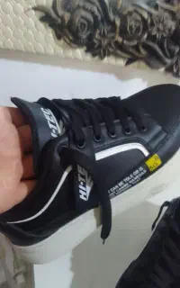 کفش مشکی اسپرت