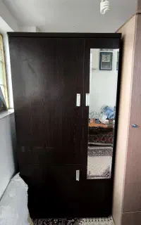 کمد آینه دار