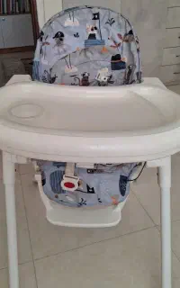 میز غذا و روروک