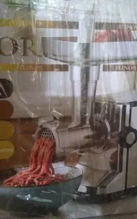 چرخ گوشت نونو