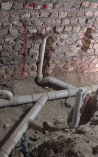 لوله کشی آب و فاضلاب،نصب آبگرمکن،پمپ آب،شیرآلات