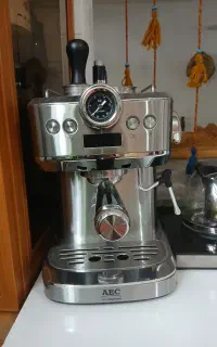 قهوه ساز در حد نو