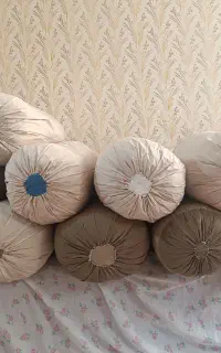 بالش غلتکی نو