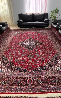 ۲ عدد فرش۱۲ متری نجف آبادی لاکی در حد نو