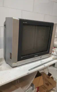 تلویزیون فوق‌العاده ،ضمانتی