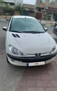 بی رنگ بی ضربه عروسک