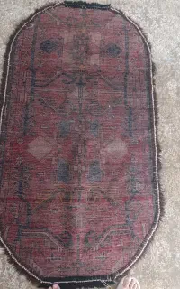 فرش دست بافت قدیمی همراه پادری دستبافت