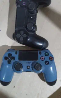 دسته پلی بازی ۴