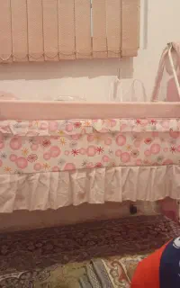 گهواره فلزی