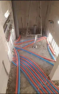 لوله کش اب پنج لایه لوله کشی سفید تضمینی