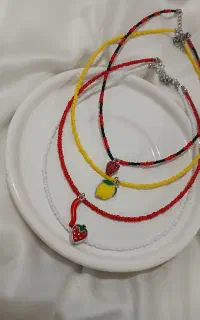 گردنبند میوه ای