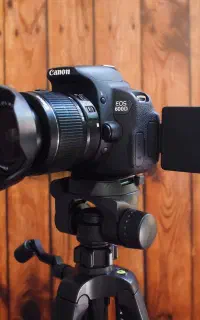 Canon 600D در حد نو