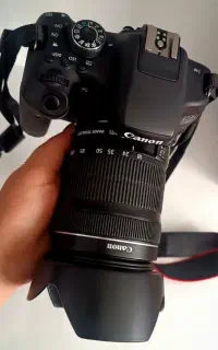 کنون 750d با لنز 18/135 فوق العاده تمیز مشابه نو