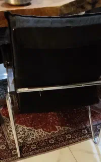 صندلی پایه استیل