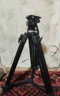 سه پایه دوربین فیلمبرداریfancier ft 717