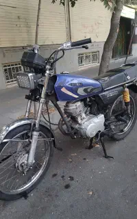 هوندا ۱۲۵ مزایده