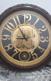 ساعت دیواری