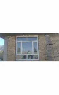 پنجره یو پی وی سی  دوجداره  به ابعاد ۲/۵×۲/۳۰