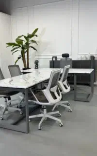 میز جلسات کنفرانس مدیریت کارمندی مطب و منشی