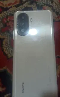 هوآوی وای 70