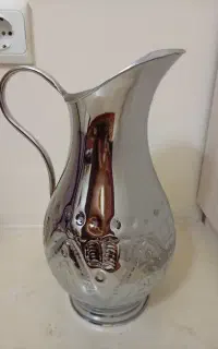 پارچ قدیمی و گلاب پاش
