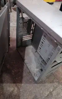 قاب کیس خالی کامپیوتر