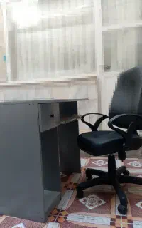 میز صندلی کامپیوتر. معاوضه با قناری یا طوطی برزیلی