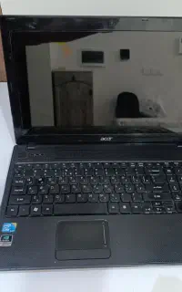 لپ تاپ acer در حد نو همراه با کیف کاملا نو لپ تاپ